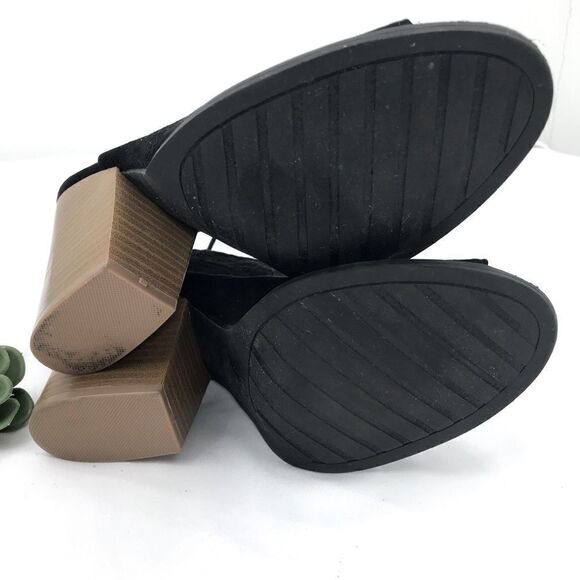 Qupid Perforated Black Faux Suede Open Toe Lace Up Cut Out Ankle Heels - Picture 8 of 15